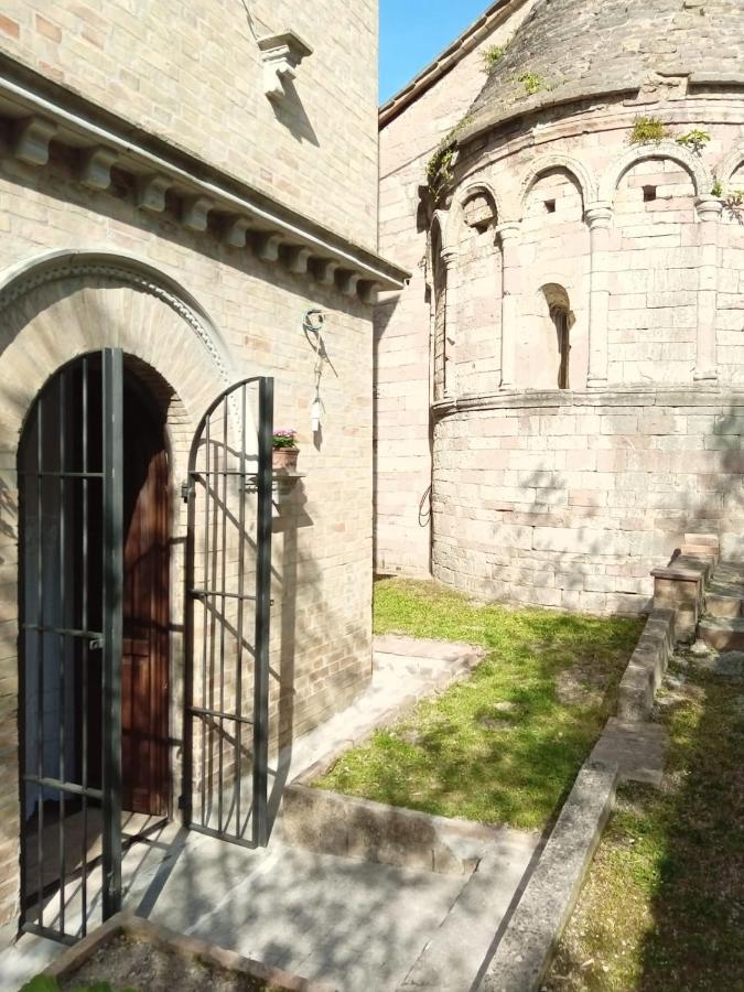 Residenza Messer Pajola アッシジ エクステリア 写真